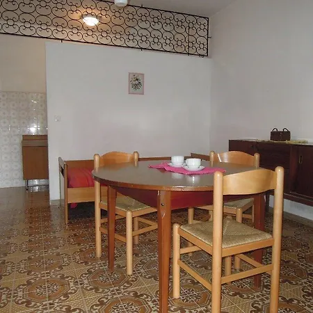 Comfortable In A Quiet Spot In Апартаменты