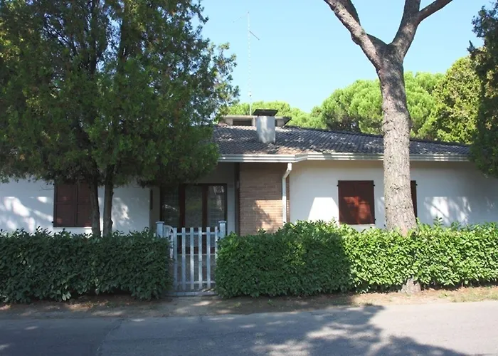 Comfortable In A Quiet Spot In * Bibione